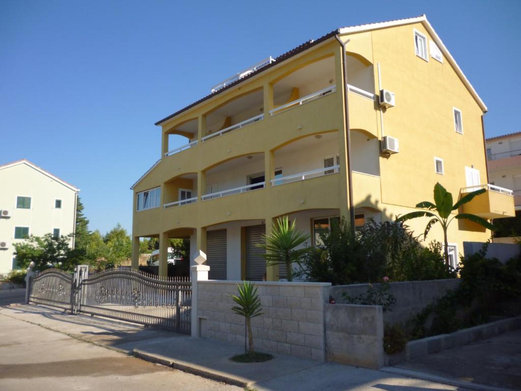 Apartments Ana 斯塔里格勒 外观 照片